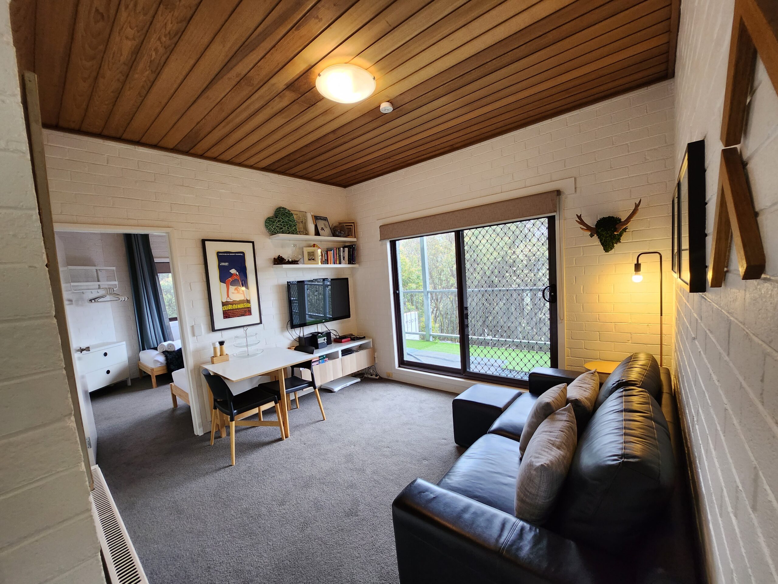 Falls Creek at Cedarwood Apartments