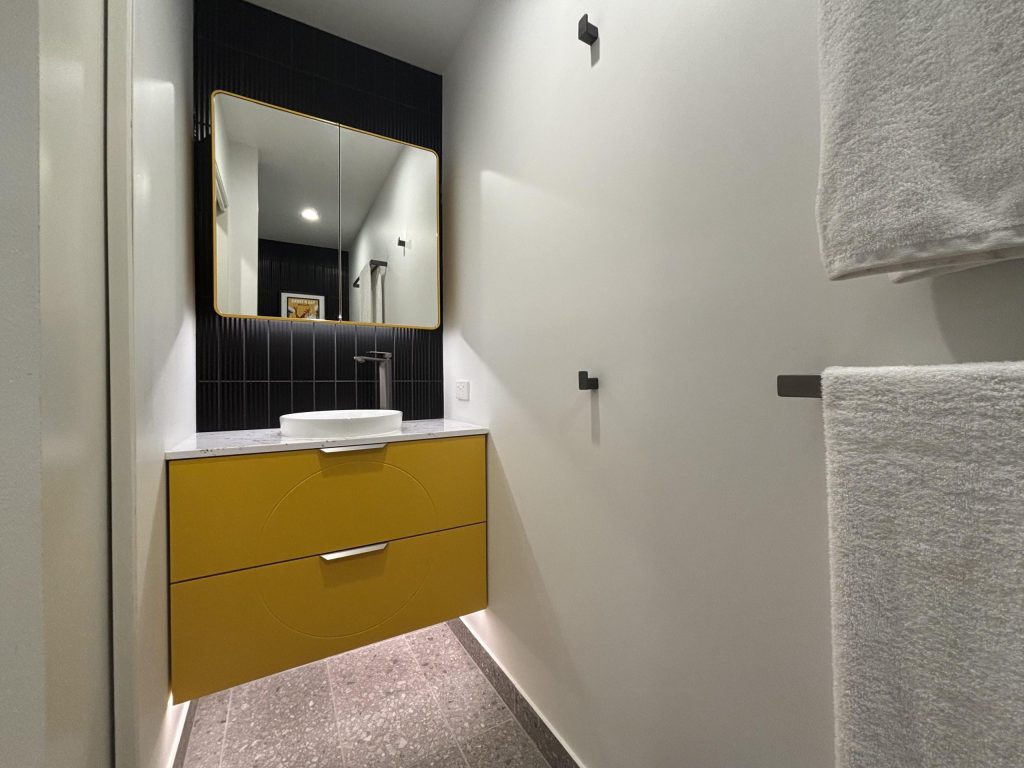 Bathroom2