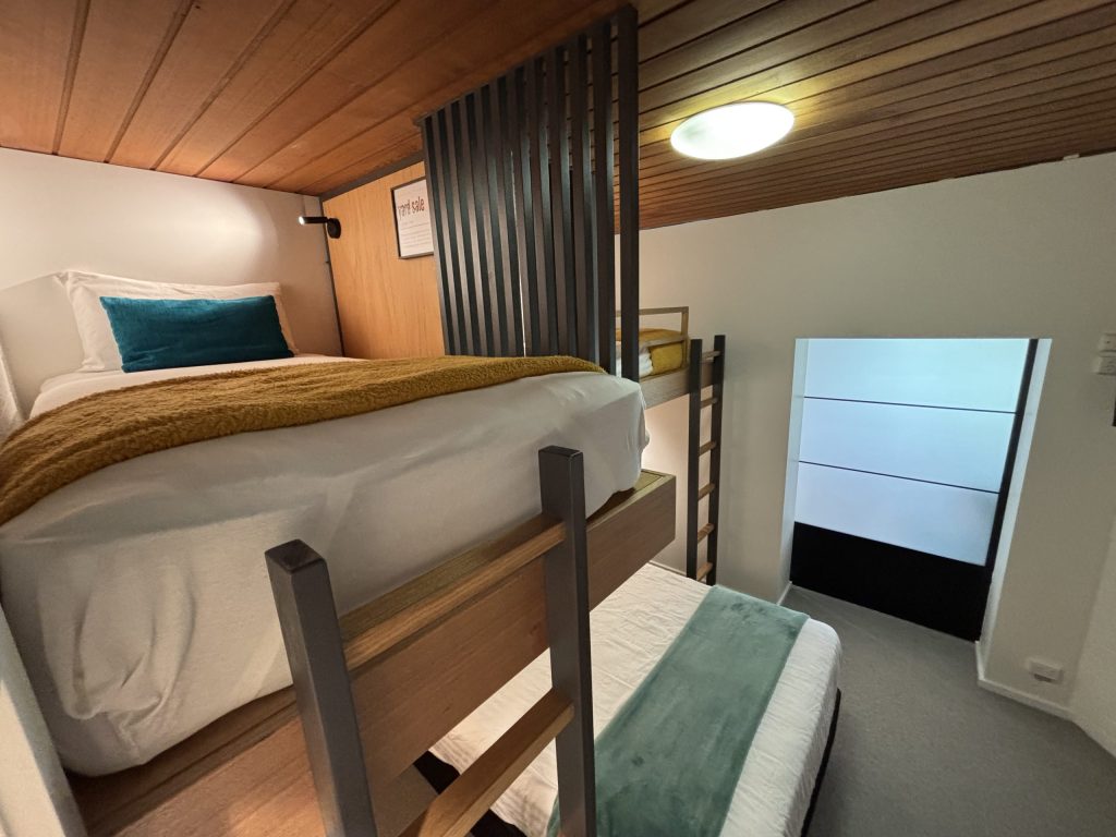Bunk2